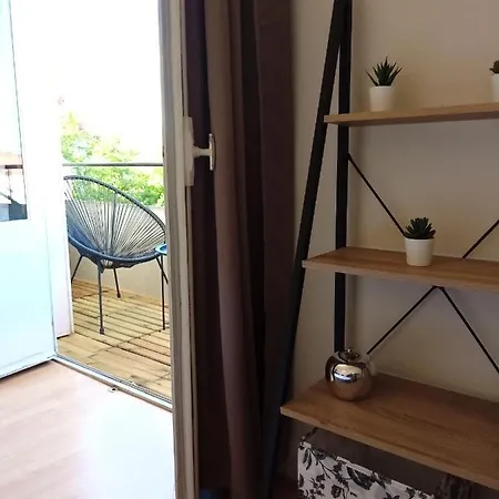 Les Cocons Avec Balcon Apartment Vichy Exterior photo